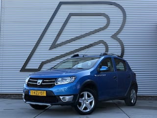 Dacia Sandero 0.9 TCe Stepway Lauréate Navi|Airco|Cruise|PDC|Trekhaak|D-riem vv in 2021|N.A.P|Nieuwe APK bij Aflevering