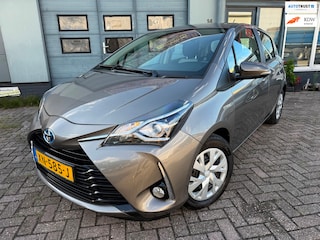 Toyota Yaris 1.5 HYBRID ASPIRATION AUTOMAAT CLIMA CAM NAP 100%DEALER OND
