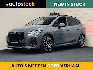 BMW 2-serie Tourer 225e xDrive M-Sport | 19" | Panorama | Trekhaak | HK