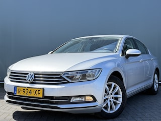 Volkswagen Passat BWJ 2017 | 1.8TSI 180PK Highline AUTOMAAT  | TREKHAAK | STOEL&STUUR VERW | VERW ACHTERBANK | ADAPT. CRUISE | CLIMA | NAVI | PDC | LMV | MULTIFUNCT. STUUR