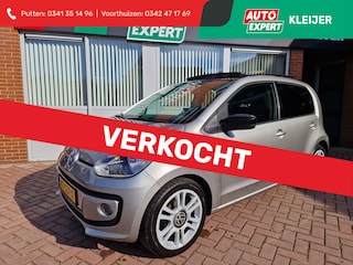 Volkswagen Up 1.0 44KW/60PK 5-DRS Groove Up! Parkeersensoren, Cruise Controle