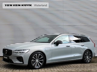 Volvo V60 2.0 T8 Plug-in hybrid AWD Plus Dark Automaat / Panoramadak / Trekhaak / Privacy Glass / Head-up display / 360* camera / Nappa leder