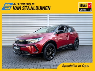 Opel Grandland 1.2 Turbo GS Line Automaat | Stoelverwarming | Stuurverwarming | Parkeersensoren rondom | Camera achter | Apple carplay | Cruise Control | Metallic Lak