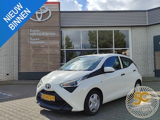 Toyota Aygo 1.0 VVT-i X-FUN AIRCO BLUETOOTH 4S-BANDEN EL-RAMEN NL-AUTO