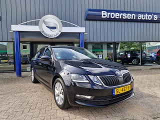 Skoda Octavia 1.0 TSI Ambition Business | 116PK | Navigatie | Camera | Cruise Control |