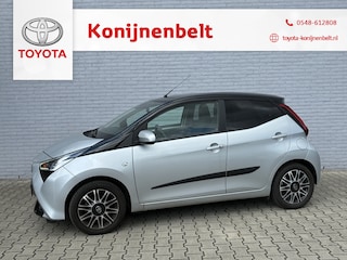 Toyota Aygo 1.0 VVT-i X-Clusiv 5-deurs | NL auto | Clima | Navi