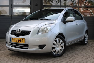 Toyota Yaris 1.3 VVTI SOL   Airco / 5 deur / historie bekend
