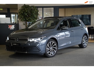 Volkswagen Golf 8 1.5 eTSI Style 150PK DSG Pano IQ Light Alcantara Virtual Cam Keyless