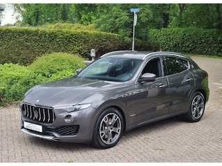 Maserati Levante 3.0 V6 S AWD GranSport 430pk Alcantara hemel/Bower-Wilkins/Carbon