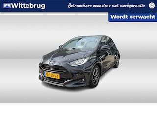 Toyota Yaris 1.5 Hybrid Dynamic / Digitale Cockpit / Achteruitrijcamera / Stoelverwarming / Keyless / Climate Control