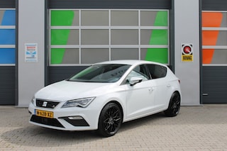 Seat Leon 1.4 ECO TSI Xcellence / Carplay / Rijklaar! / Parkeersensoren