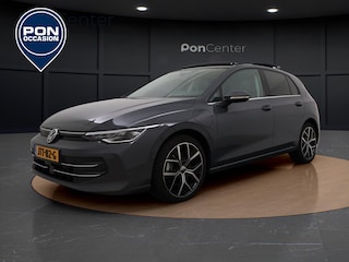 Volkswagen Golf 1.5 eHybrid Style Edition | Pano Dak | Trekhaak | Camera | Side Assist | ACC | Stuur-/Stoelverwarming | Elek. Stoel | Matrix LED | 18'' |