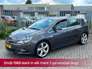 Opel Astra 1.4 Turbo Sport 140PK! NL AUTO NAP! Navi l XENON l Cruise l LED l Airco l 19'LMV l MTF-stuur! TOPSTAAT l ZEER MOOI!