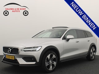 Volvo V60 2.0 D4 AWD Intro Edition PANO / HUD / HARMAN KARDON / AUTOMAAT / CARPLAY / LED / CAMERA / LEDER + STOELVERW / ACHTERBANK VERW