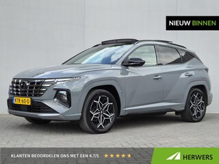 Hyundai Tucson 1.6 T-GDI PHEV N Line Sky 4WD / SOH 100% / Fabrieksgarantie tot 12-2027 / Dealer onderhouden / Trekhaak afneembaar / Glazen schuif- en kanteldak / Trekgewicht 1350 kg / Adaptief cruise control / Rondomzicht camera / Stuur- Stoel & Achterbank verwarming /