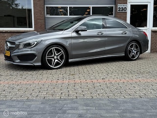 Mercedes-Benz CLA 250 AMG AUT LEDER/PANO/NAVI/PDC
