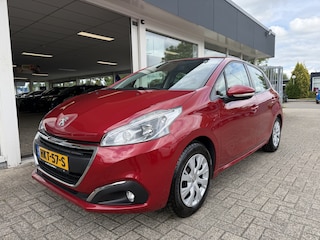 Peugeot 208 1.2 Blue Lease Executive Navi Airco Cruise Carplay Trekhaak