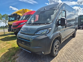 Iveco Overige SuperJolly 4.25t L3H2 Heavy 110 kWh Lanzarote Grey Full Option Adaptieve Cruise Control, Navigatie, LED Koplampen