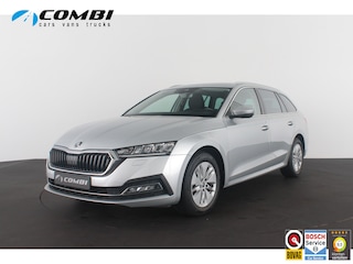 Skoda Octavia Combi 1.0 TSI Business Edition > Camera/Trekhaak/Sfeerverlichting/Keyless
