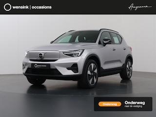 Volvo XC40 Single Motor Extened Range Core 82 kWh | Navigatie | Trekhaak | Apple CarPlay/Android Auto | Comfortstoelen | DAB | LED | Sportstuur | Stoel/Stuurverwarming |