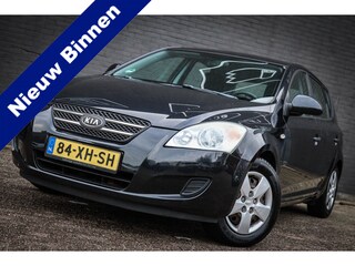 Kia Ceed cee'd 1.4 X-tra Net binnen-Nu al te bezichtigen