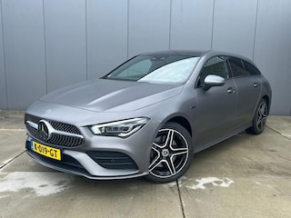Mercedes-Benz CLA Shooting Brake 250 e Business Solution AMG | Memory | Panoramadak | Sfeerverlichting | Widescreen |