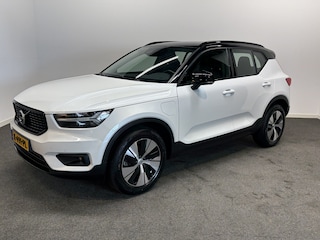 Volvo XC40 T4 211pk AUT7 PHEV R-Design Trekhaak 1800kg/ Adapt. Cruise/ Camera/ Stoel en Stuur verw.