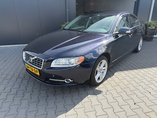 Volvo S80 2.4 D5 Momentum