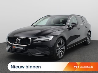 Volvo V60 2.0 B4 Core 197PK Aut. Trekhaak, Achteruitrijcamera, Keyless, 19" LM Velgen, Navi, Stoelverwarming voor en achter, Adaptieve Cruise Control