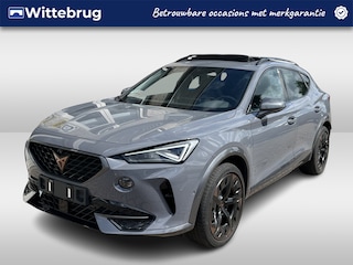 Cupra Formentor 1.4 e-Hybrid VZ Black Edition / 245 PK/ AUTOMAAT/ PANODAK/ SPORTSTOELEN/ NAVI/ KEYLESS/ STOELVERWARM./ 360 CAMERA/ FULL LINK