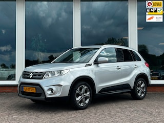 Suzuki Vitara 1.6 Exclusive - Navi - Camera - Trekhaak - LM