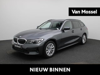 BMW 3-serie Touring 330e (215 kW) | Automaat | Parkeersensoren | Climate Control | Cruise Control |