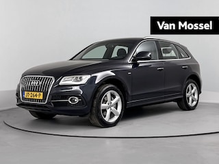 Audi Q5 2.0 TFSI quattro Adrenalin Sport | Parkeersensoren voor en achter | Navigatie | Telefoonvoorbereiding | Elektrische laadklep |