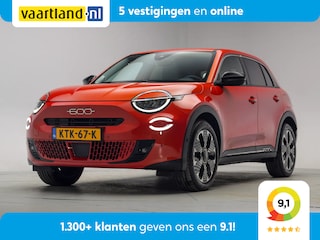 Fiat 600 e La Prima 54 kWh [ Navi Camera Apple / Android Leder Stoelverwarming ]