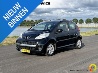Peugeot 107 1.0-12V XS Airco, radio