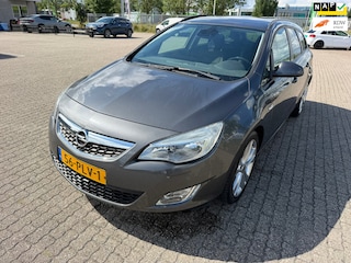 Opel Astra Sports Tourer 1.6 Turbo Sport