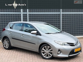 Toyota Auris 1.8 Hybrid Lease