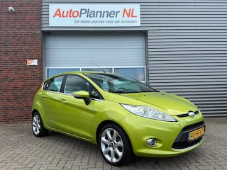 Ford Fiesta 1.4 Titanium! Clima! Cruise! PDC! Nieuwe APK!