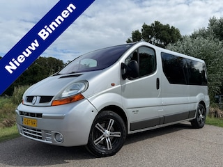 Renault Trafic 2.0-16V L2H1 Dubbel Cabine | Benzine | Marge | Leder | Airco | 5 Persoons | 16" Velgen | Trekhaak | PDC | Cruise |