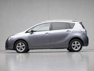Toyota Corolla Verso 1.8 VVT-i Dynamic 7p. Sport (NAVI,CAMERA,CRUISE,BLUETOOTH,ZONNESCHERMEN,TREKHAAK,GETINT,SPORTSTOELEN,LM VELGEN)