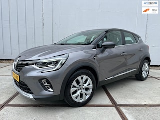 Renault Captur 1.3 TCe 140 Intens Automaat - clima - sensoren - navi - stoelverwarming - dealer onderhouden