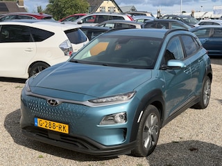 Hyundai Kona EV Premium 64 kWh 450+ Bereik 3 Fase Bomvol Opties Leer StoelVentilatie Pano ACC Carplay