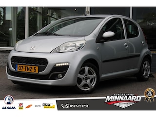 Peugeot 107 1.0-12V XS|Airco|14"Lichtmetalen velgen|Elektrische ramen|Radio/Cd speler.