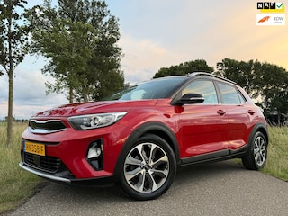 Kia Stonic 1.0 T-GDi ExecutiveLine | Camera | Apple CarPlay/Android Auto | Leder | Stuur-/Stoelverwarming | Trekhaak | Key-Less |