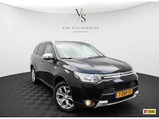 Mitsubishi Outlander 2.0 PHEV Instyle X-Line PANORAMADAK TREKHAAK LEDER NAVI