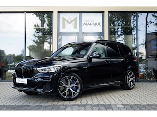 BMW X5 xDrive45e | High Executive | M-Sportpakket | Skylounge Panoramadak | 21" LM Velgen | Bowers & Wilkins | 4-Zone Climate Control | Active Steering | Laserlight | Driving Assistant Professional | Alcantara Hemel | Stoelvent