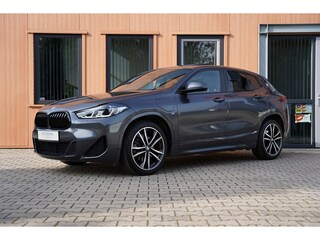 BMW X2 xDrive25e 220PK | M-Sport | Pano | Mem | Leer | CarPlay