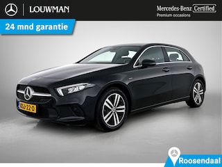 Mercedes-Benz A-klasse 250 e Plug-In Hybride Ledkoplampen | Stoelverwarming | Parkeerpakket met achteruitrijcamera | Licht- en zicht pakket. Inclusief 24 maanden Mercedes-Benz Certified garantie voor Europa.
