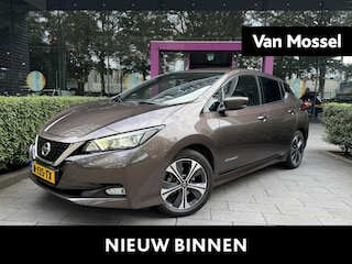 Nissan Leaf Tekna 40 kWh | WORDT VERWACHT | SOH 89.9 % | 360 CAMERA | STOELVERWARMING | BOSE | TREKHAAK | NAVIGATIE | APPLE CARPLAY - ANDROID AUTO |