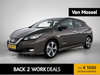 Nissan Leaf Tekna 40 kWh | WORDT VERWACHT | SOH 89.9 % | 360 CAMERA | STOELVERWARMING | BOSE | TREKHAAK | NAVIGATIE | APPLE CARPLAY - ANDROID AUTO |